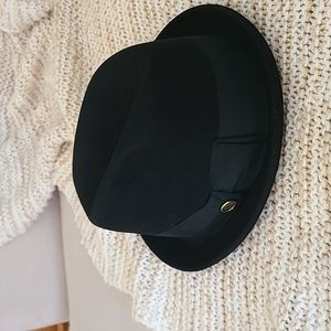 Vintage Beaver Hats  Felted Rabbit Fur Fedora,  size 7 3/8